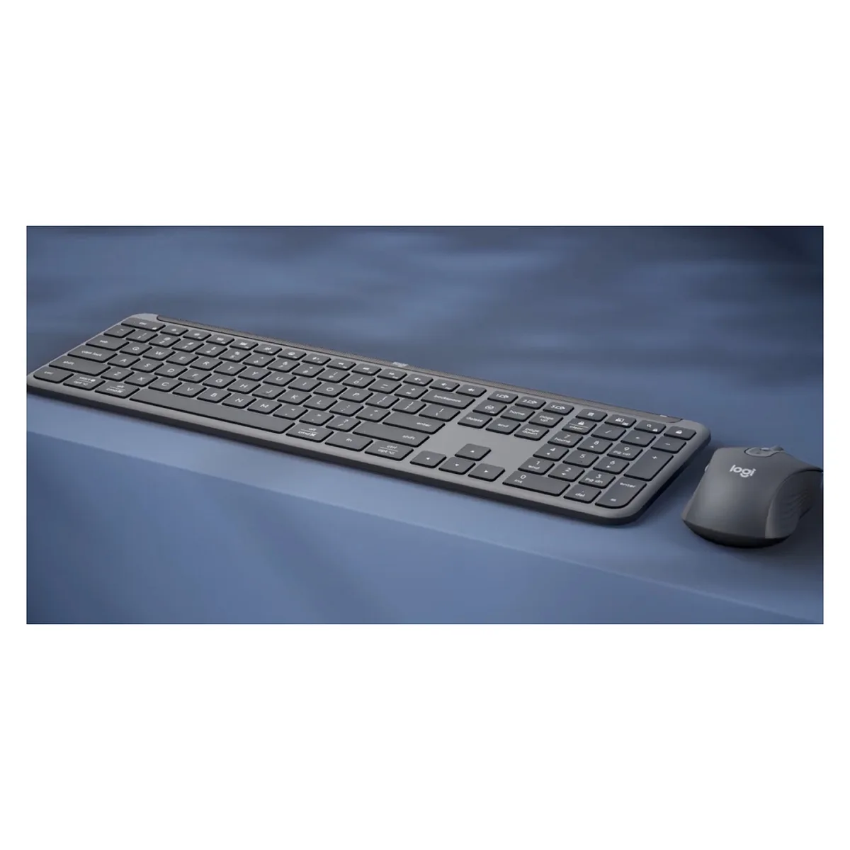 Signature Slim MK950 for Business keyboard by Logitech – cover