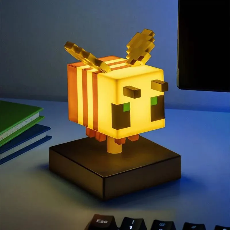 Minecraft - Bee Icon Light van Paladone – cover