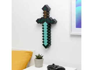 Minecraft - Diamond Sword Light by Paladone – cover 5 of 5