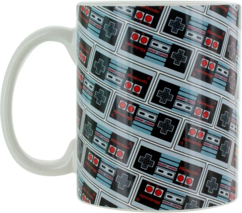 Nintendo: NES Mug van Paladone – cover