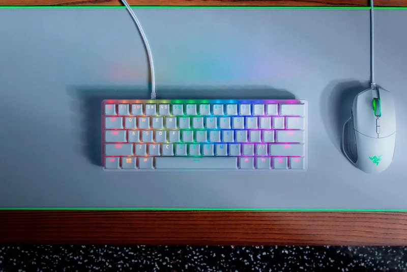 Huntsman Mini Mercury Edt.(P) Gaming-Tastatur by Razer, White – cover