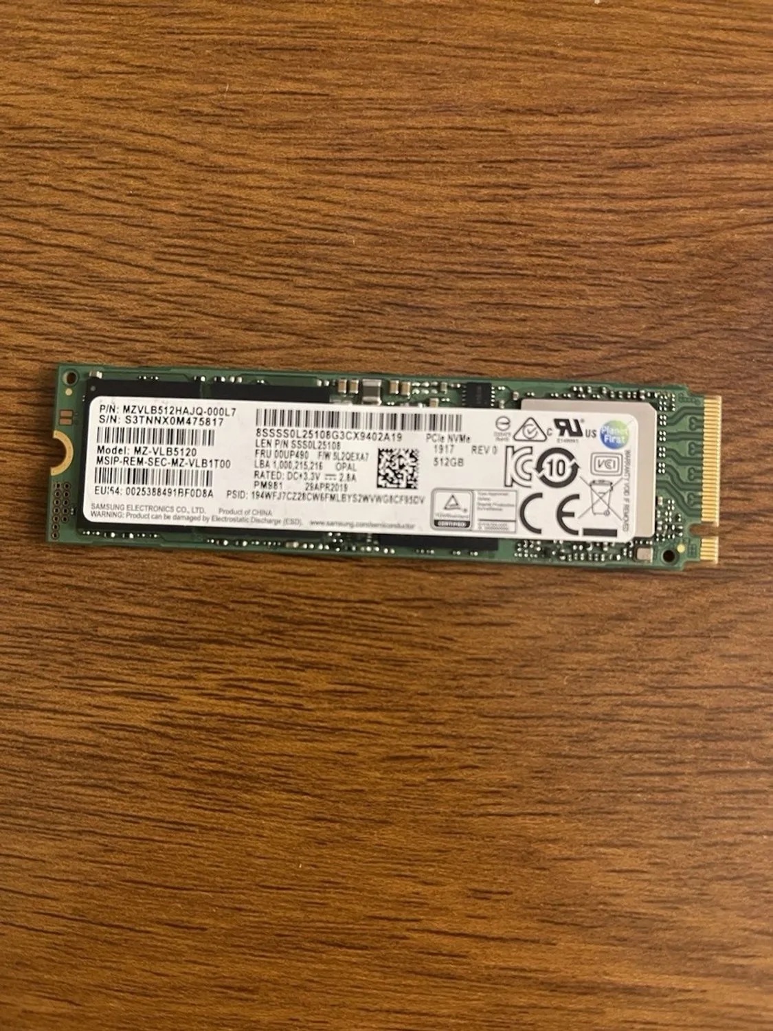 PM981 512GB – M.2 NVMe SSD – PCIe 3.0 x4 – 3000 MB/s van Samsung – cover