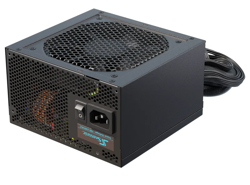 G12 GM (2024) 750W - Voeding van Seasonic – cover