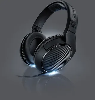 HD 200 Pro - Koptelefoon by Sennheiser, Black – cover 2 of 2
