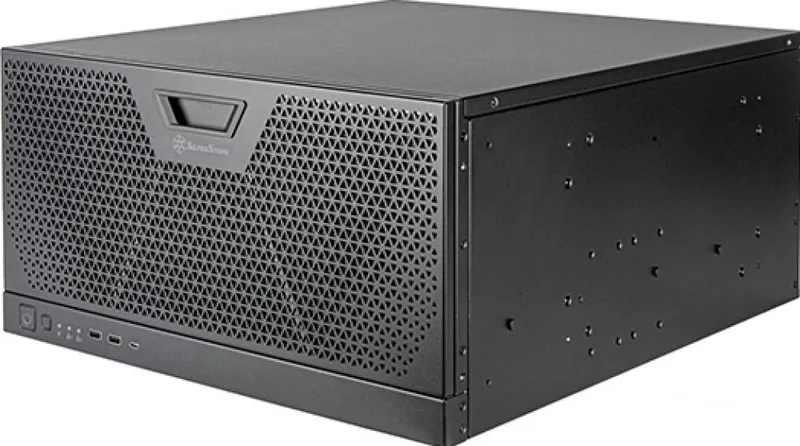 RM51 - Serverbehuizing van SilverStone – cover