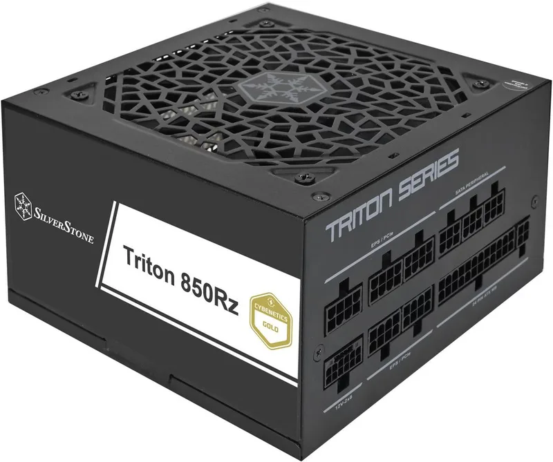 Triton 850Rz - Voeding van SilverStone – cover