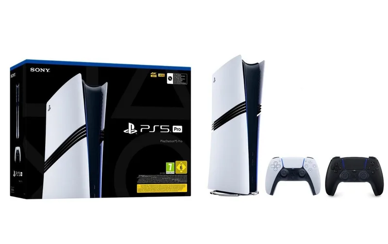 PlayStation 5 Pro Konsole + 2. DualSense Controller Midnight Black by Sony Interactive Entertainment – cover