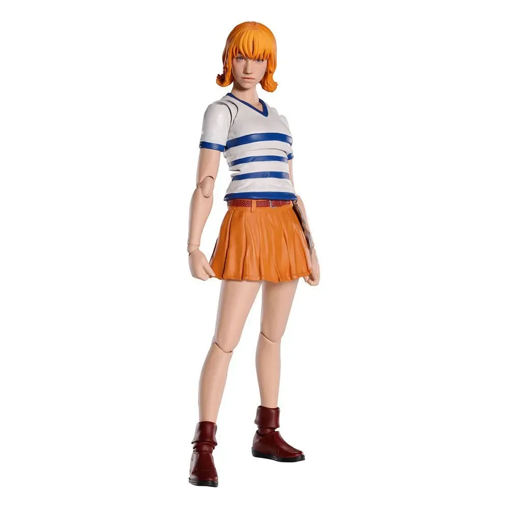 One Piece Live Action Sh Action Nami-figur 15 Cm fra Tamashii Nations – cover