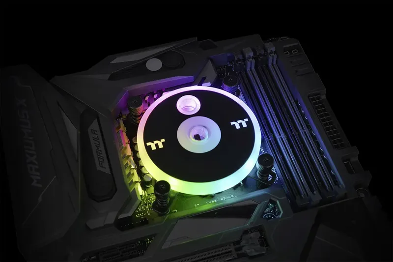 K Thermaltake Pacific W5 Plus RGB by Thermaltake – cover 2 of 2