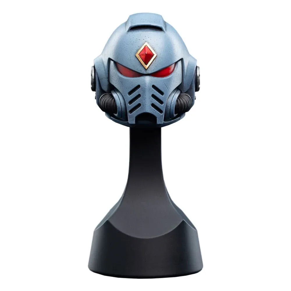 Warhammer 40000 1/4 Space Wolves Helm 12 Cm Figuur van Weta Workshop – cover