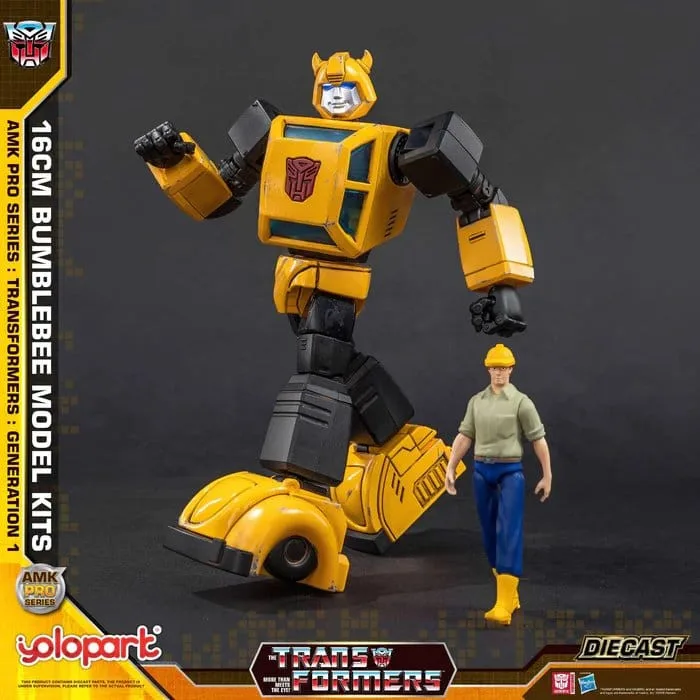 Transformers: Generation One AMK PRO Series Plastic Model Kit - Bumblebee van Yolopark – cover